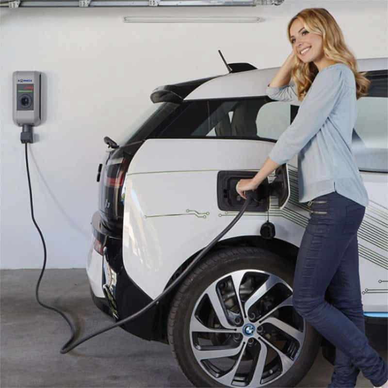 borne de recharge pour voiture électrique